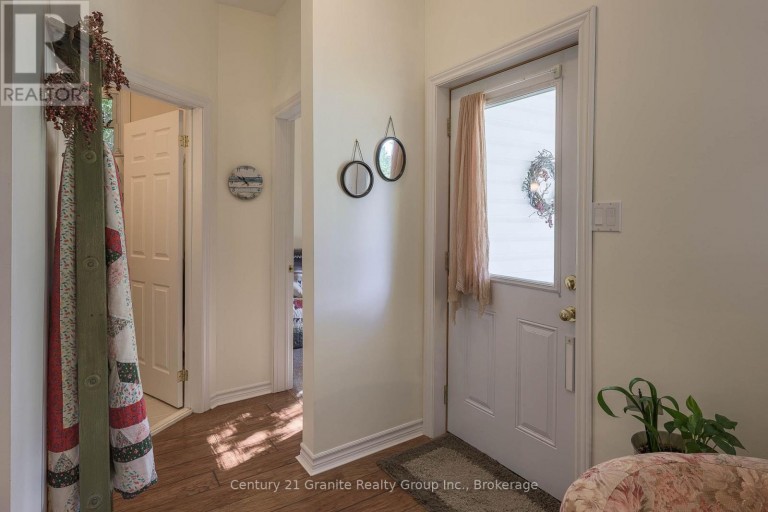 25 GEORGE STREET, Dysart et al (Dysart), Ontario, K0M1S0