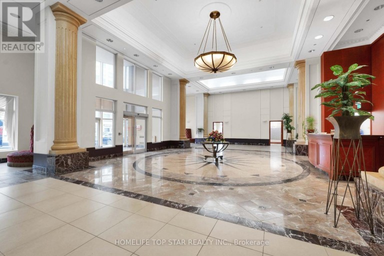 1011 - 8 LEE CENTRE DRIVE, Toronto (Woburn), Ontario, M1H3H8