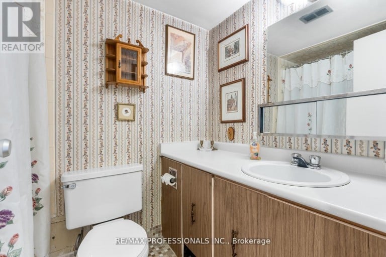 1704 - 180 MARKHAM ROAD, Toronto (Scarborough Village), Ontario, M1M2Z9