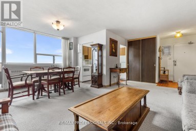 1704 - 180 MARKHAM ROAD Toronto (Scarborough Village) Ontario photo 5