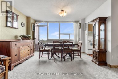 1704 - 180 MARKHAM ROAD Toronto (Scarborough Village) Ontario photo 6