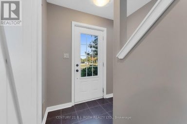 13 - 91 COUGHLIN ROAD Barrie (Holly) Ontario photo 2
