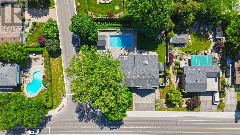 52 JOYMAR DRIVE, Mississauga (Streetsville), Ontario, L5M1E9