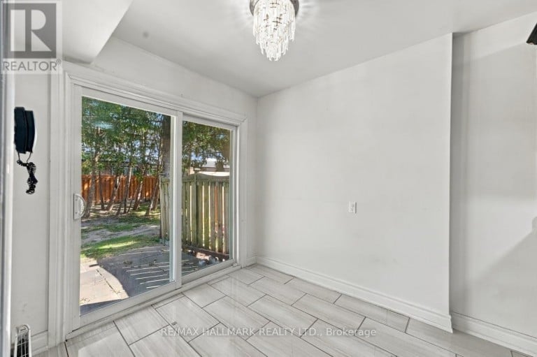 42 - 50 VERNE CRESCENT, Toronto (Malvern), Ontario, M1B2X1