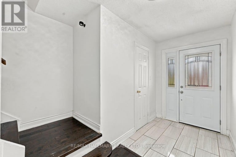 42 - 50 VERNE CRESCENT, Toronto (Malvern), Ontario, M1B2X1