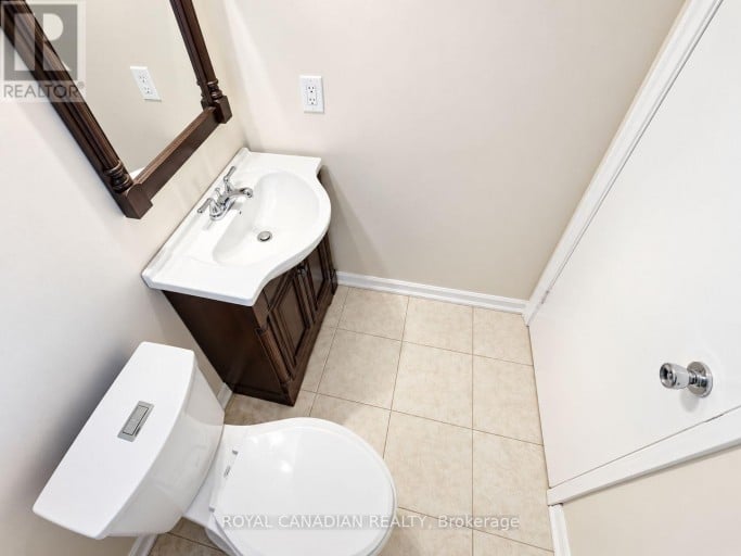 36 MAPLEGROVE AVENUE, Bradford West Gwillimbury (Bradford), Ontario, L3Z1S1