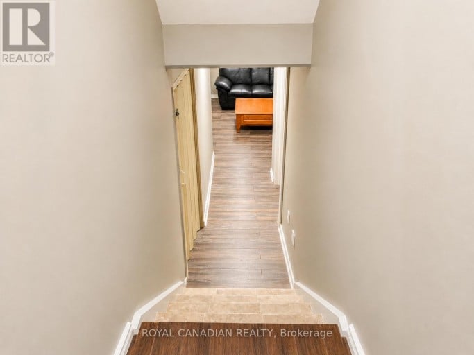 36 MAPLEGROVE AVENUE, Bradford West Gwillimbury (Bradford), Ontario, L3Z1S1