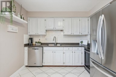 16 ARGYLE DRIVE Guelph (Dovercliffe Park/Old University) Ontario photo 11