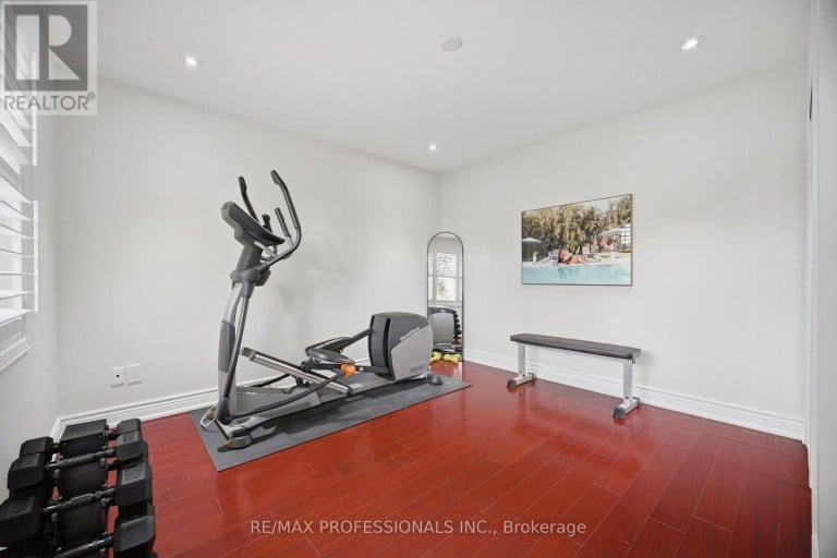 4 MCFADDEN DRIVE, Brampton (Heart Lake East), Ontario, L6Z3H4