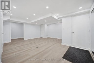 4 MCFADDEN DRIVE Brampton (Heart Lake East) Ontario photo 42