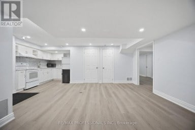 4 MCFADDEN DRIVE Brampton (Heart Lake East) Ontario photo 44