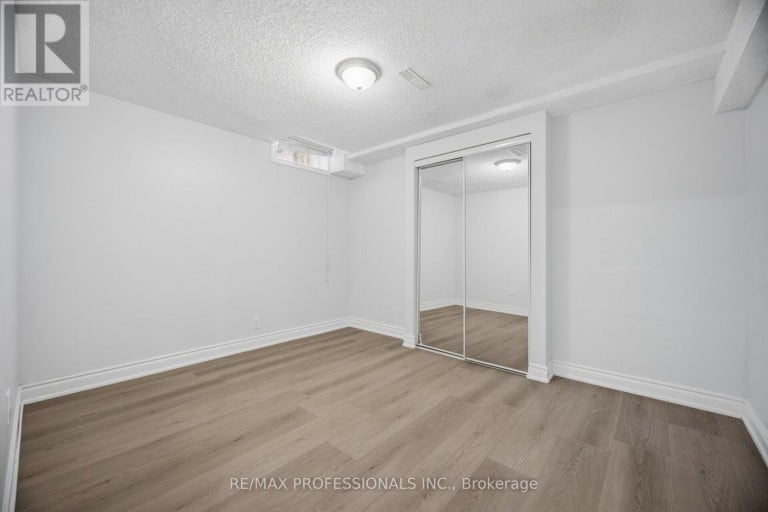 4 MCFADDEN DRIVE, Brampton (Heart Lake East), Ontario, L6Z3H4
