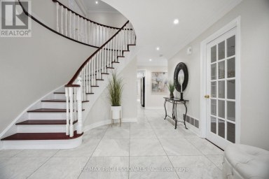 4 MCFADDEN DRIVE Brampton (Heart Lake East) Ontario photo 6