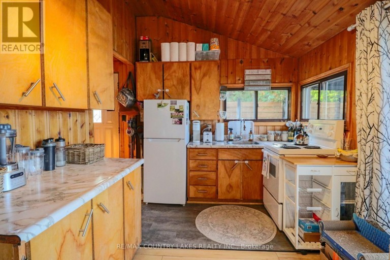 6 GREENWOOD ROAD, Kawartha Lakes (Laxton/Digby/Longford), Ontario, K0M2B0