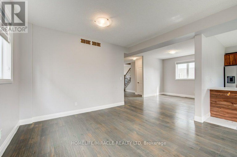 3032 DOYLE DRIVE, London South (South U), Ontario, N6M0G8