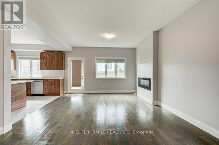 3032 DOYLE DRIVE, London South (South U), Ontario, N6M0G8
