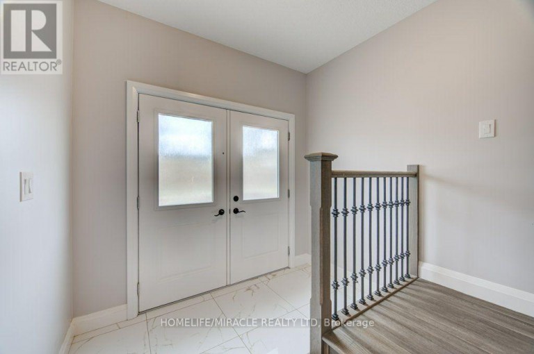 3032 DOYLE DRIVE, London South (South U), Ontario, N6M0G8