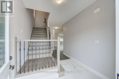 3032 DOYLE DRIVE London South (South U) Ontario photo 8
