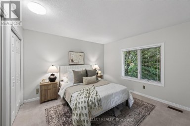 1316 CORLEY DRIVE N London North (North A) Ontario photo 28