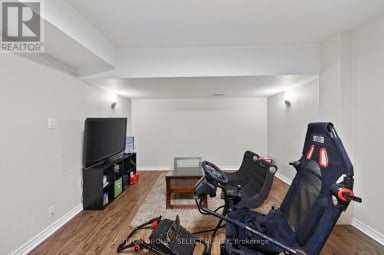 1316 CORLEY DRIVE N London North (North A) Ontario photo 32