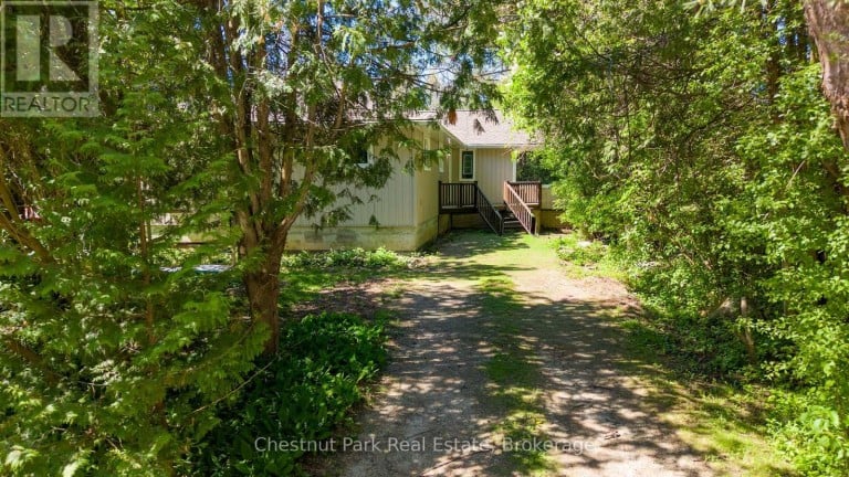 4 PARKSIDE AVENUE, Collingwood, Ontario, L9Y5P3