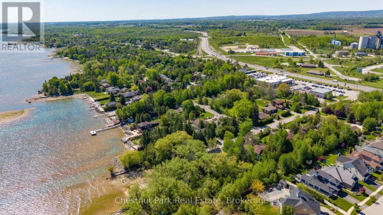 4 PARKSIDE AVENUE, Collingwood, Ontario, L9Y5P3