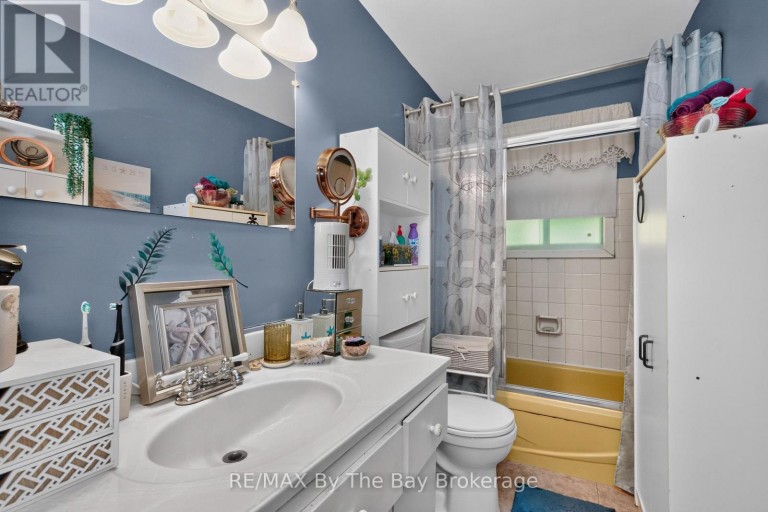 439 FIFTH STREET, Collingwood, Ontario, L9Y1Y4
