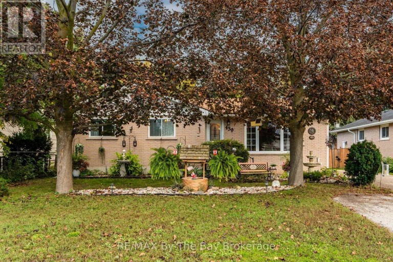 439 FIFTH STREET, Collingwood, Ontario, L9Y1Y4