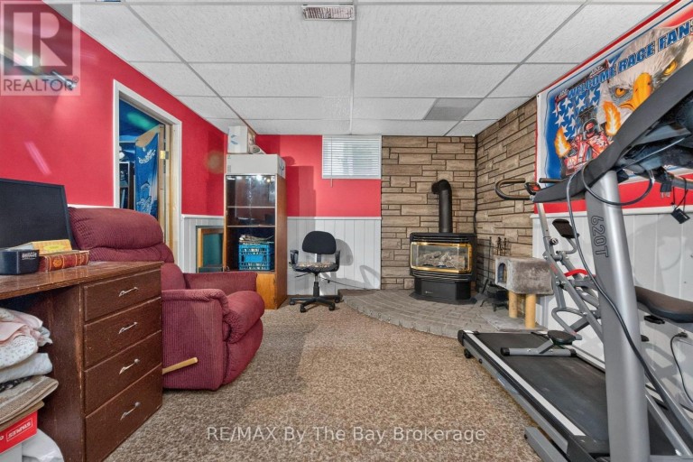 439 FIFTH STREET, Collingwood, Ontario, L9Y1Y4