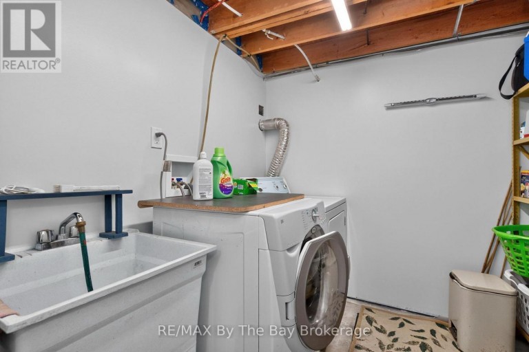 439 FIFTH STREET, Collingwood, Ontario, L9Y1Y4