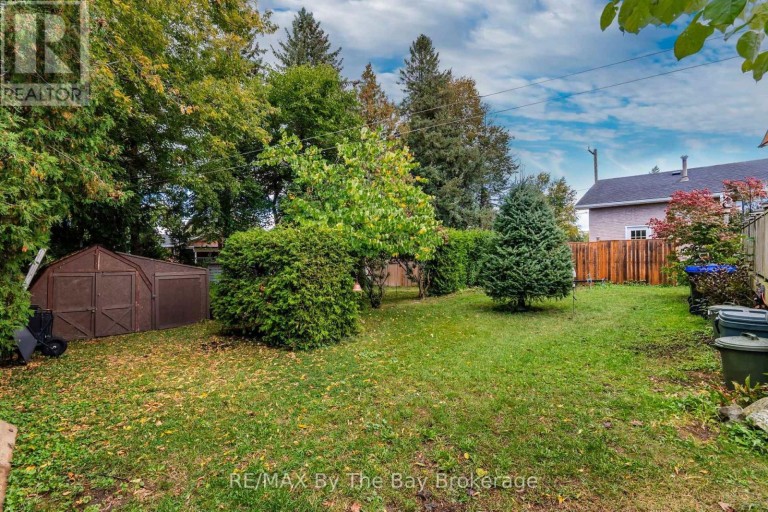 439 FIFTH STREET, Collingwood, Ontario, L9Y1Y4