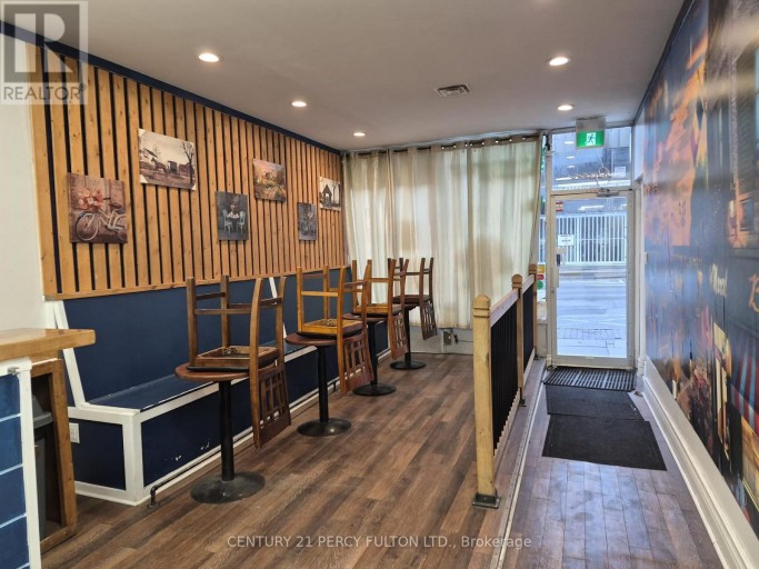 MAIN - 25 SIMCOE STREET S, Oshawa (Central), Ontario, L1H4G1