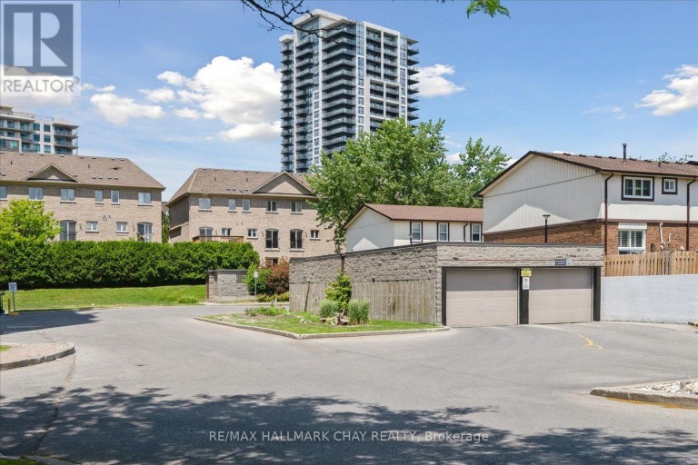 208 - 1210 RADOM STREET, Pickering (Bay Ridges), Ontario, L1W2Z3