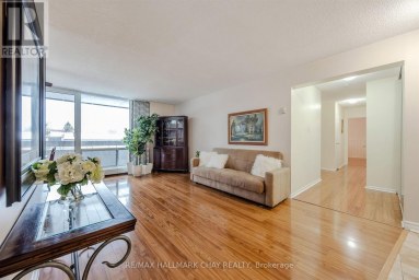 208 - 1210 RADOM STREET Pickering (Bay Ridges) Ontario photo 8