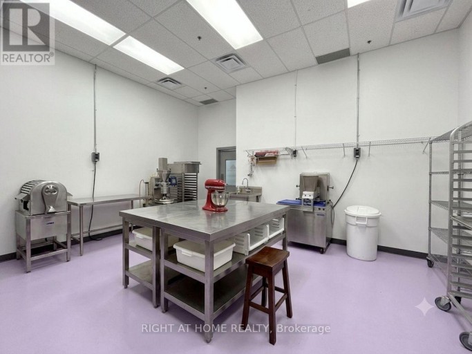 A17 - 1550 16TH AVENUE, Richmond Hill (Headford Business Park), Ontario, L4B3K9