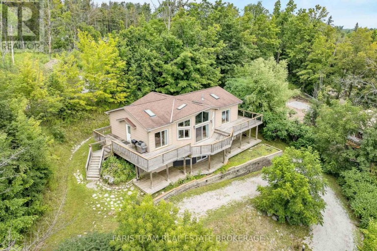 1858 WOODS BAY ROAD, Severn, Ontario, L3V0V7