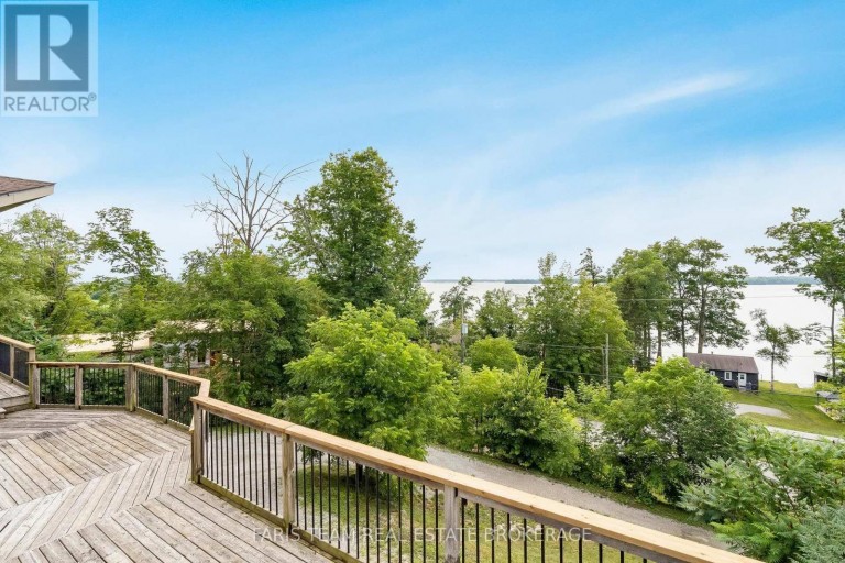 1858 WOODS BAY ROAD, Severn, Ontario, L3V0V7