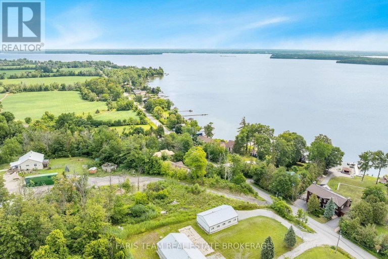 1858 WOODS BAY ROAD, Severn, Ontario, L3V0V7