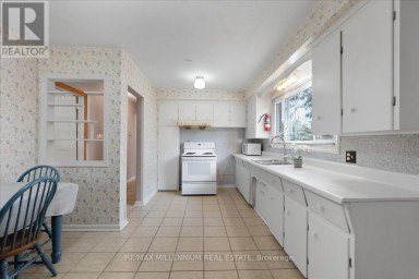 37 RADFORD STREET Hamilton (Ainslie Wood) Ontario photo 5