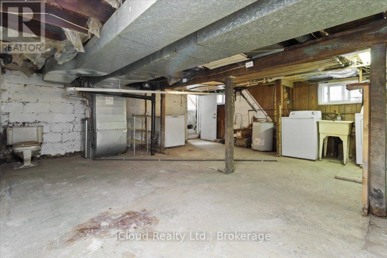 29 BIGGAR AVENUE, Hamilton (Industrial Sector), Ontario, L8L3Z3