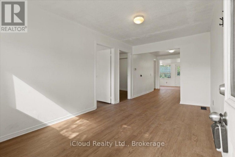 29 BIGGAR AVENUE, Hamilton (Industrial Sector), Ontario, L8L3Z3