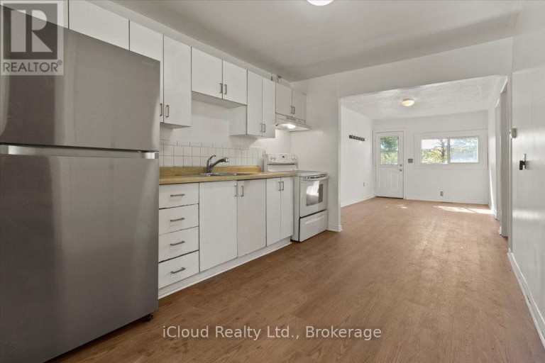 29 BIGGAR AVENUE, Hamilton (Industrial Sector), Ontario, L8L3Z3