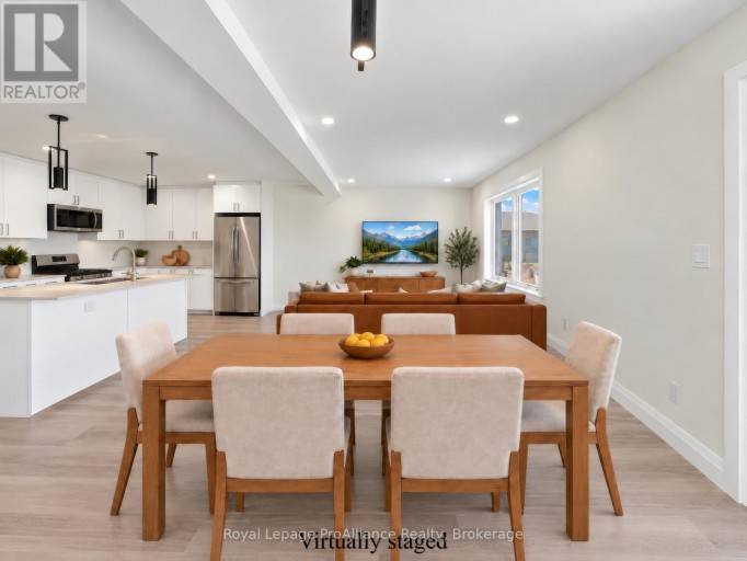 8 AMBROSIA WAY, Brighton, Ontario, K0K1H0