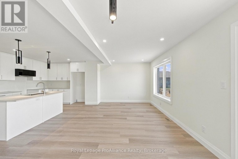 8 AMBROSIA WAY, Brighton, Ontario, K0K1H0