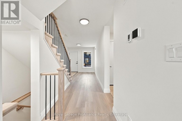 8 AMBROSIA WAY, Brighton, Ontario, K0K1H0