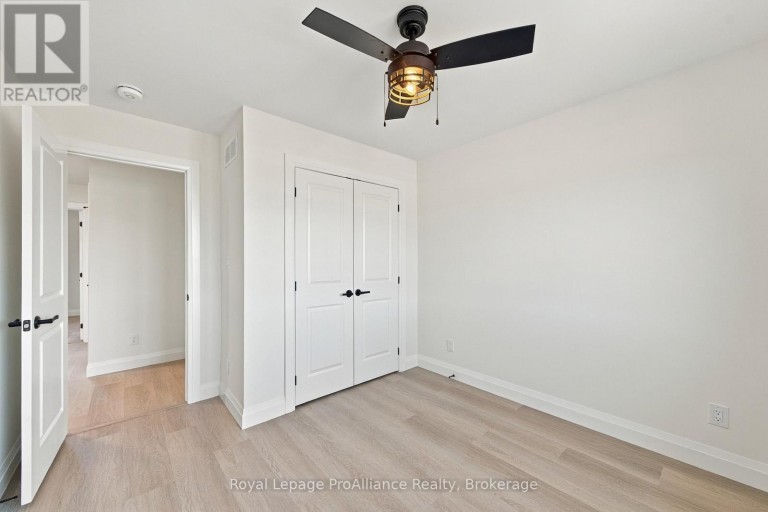 8 AMBROSIA WAY, Brighton, Ontario, K0K1H0
