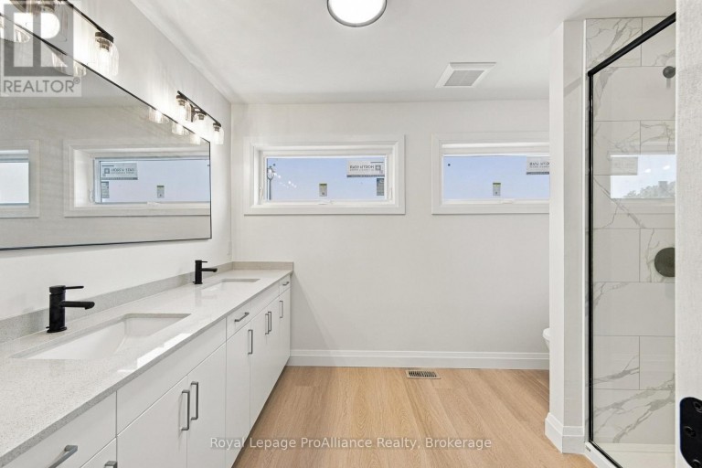 8 AMBROSIA WAY, Brighton, Ontario, K0K1H0