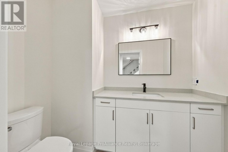 8 AMBROSIA WAY, Brighton, Ontario, K0K1H0