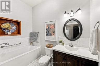 28 UNIVERSITY AVENUE W Cobourg Ontario photo 22