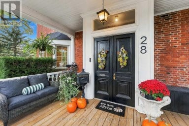 28 UNIVERSITY AVENUE W Cobourg Ontario photo 41
